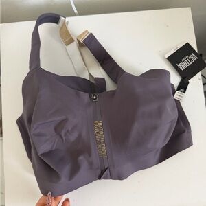 Victoria's Secret Pink Sports Bra-* new